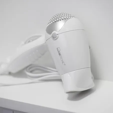 Dumalux Corner スボティツァ