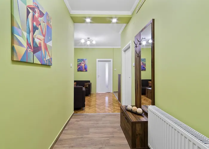 아파트 Dumalux Corner *