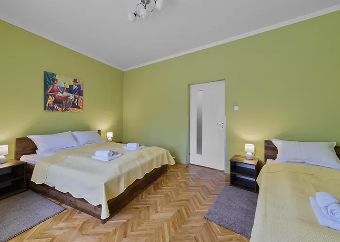 아파트 Dumalux Corner